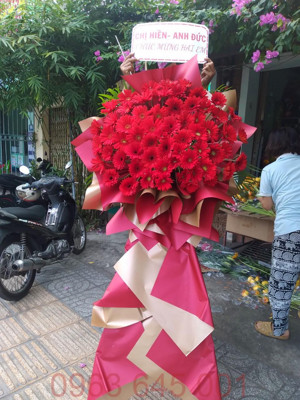hoa tươi dĩ an